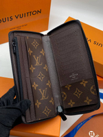 Кошелек Louis Vuitton