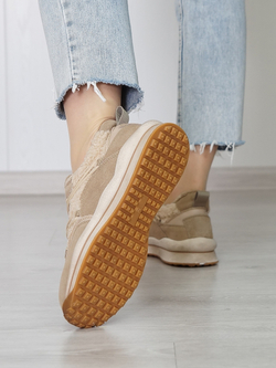 Кроссовки женские демисезонные