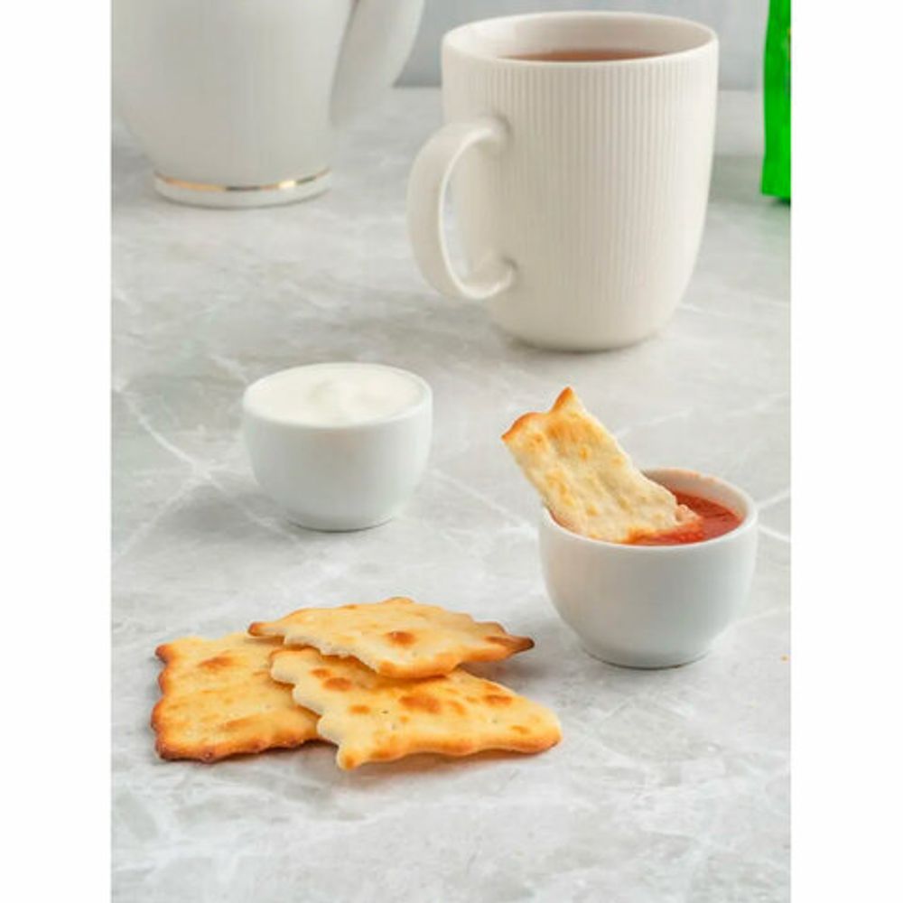 Печенье АККОНД "Крекерсы" со вкусом сметаны и зелени, 180 г