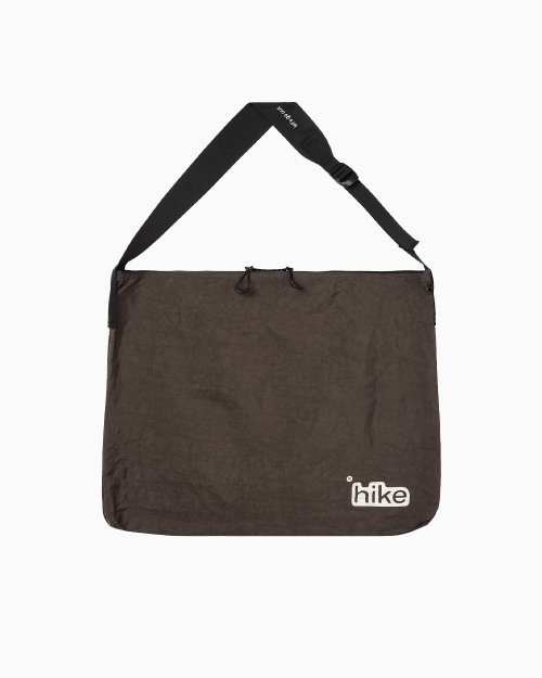Сумка Hike Shoulder Bag