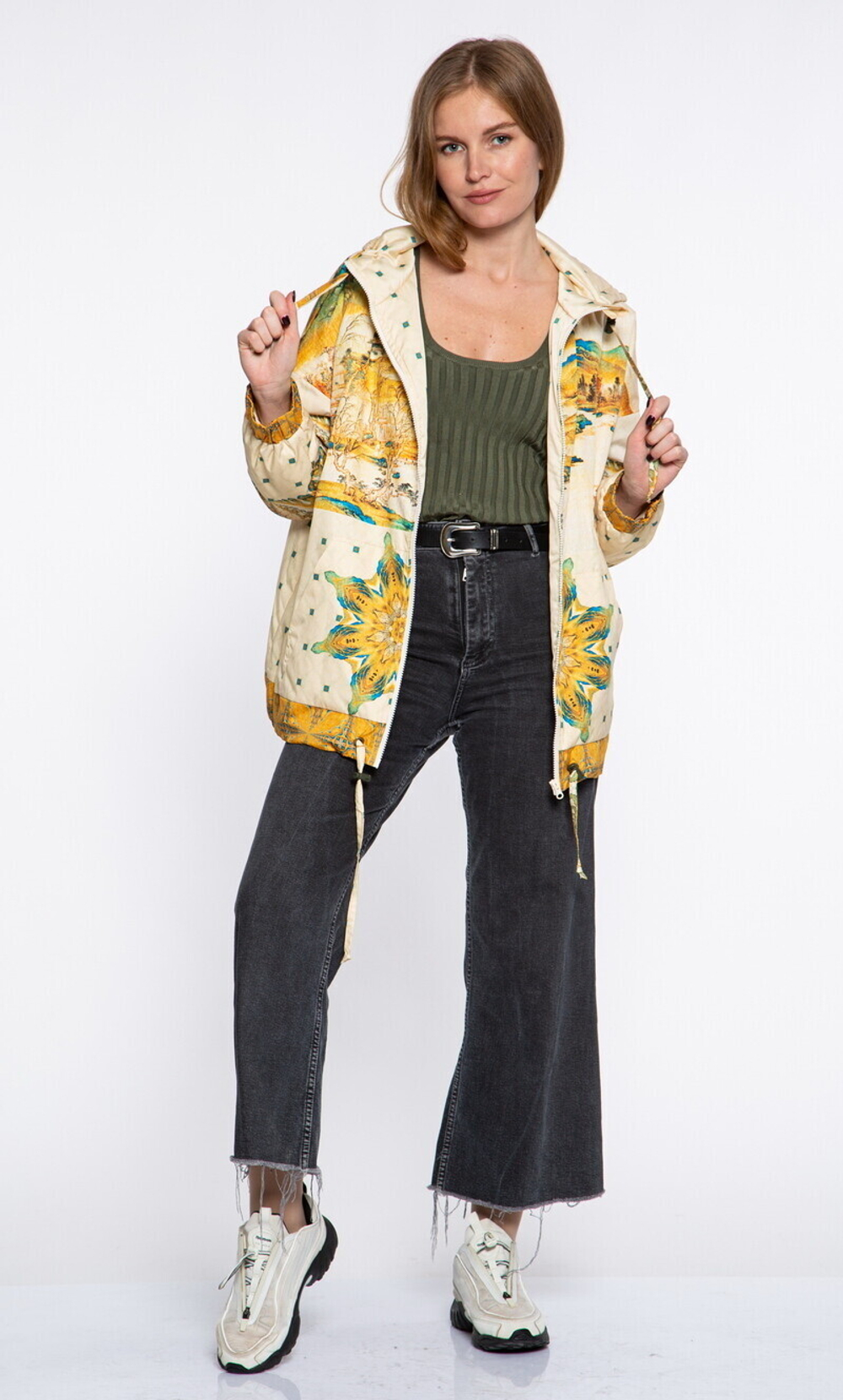 Куртка "Вода и Горы", по мотивам пейзажа китайского художника Гун Сианя