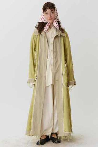 Косынка из шелка белая в красный мелкий горох