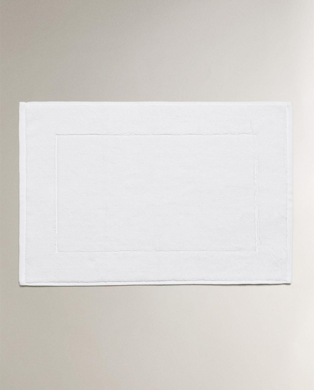 Zara Home - Очень мягкий коврик для ванной, белый, 38x57 см