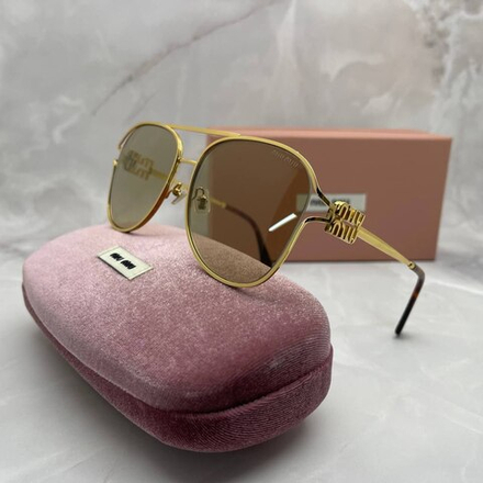 Солнцезащитные очки MIU MIU