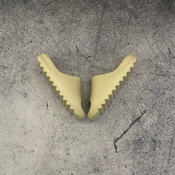 Шлепанцы Adidas Yeezy Slide Bone
