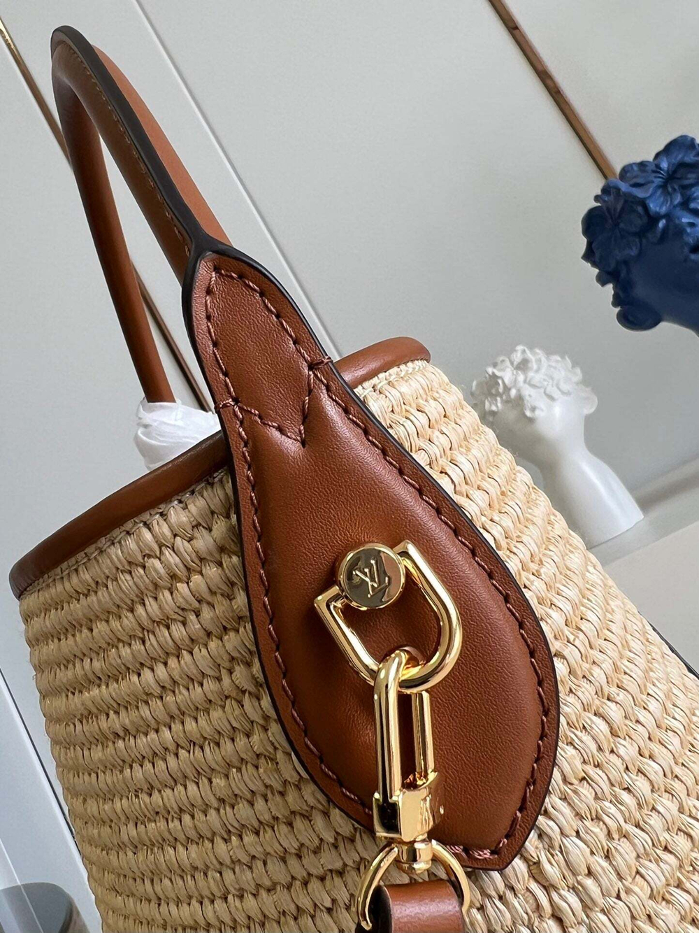Louis Vuitton Petit Bucket