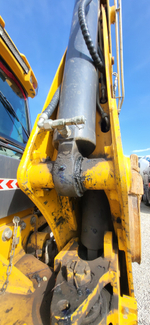 Bull 4SX Экскаватор-погрузчик 4SX-PLUS (Дизельный, 4,6 л, 116 л.с., АТ)