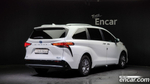 Toyota Sienna 4 Generation 2.5 Hybrid AWD (04.2022)