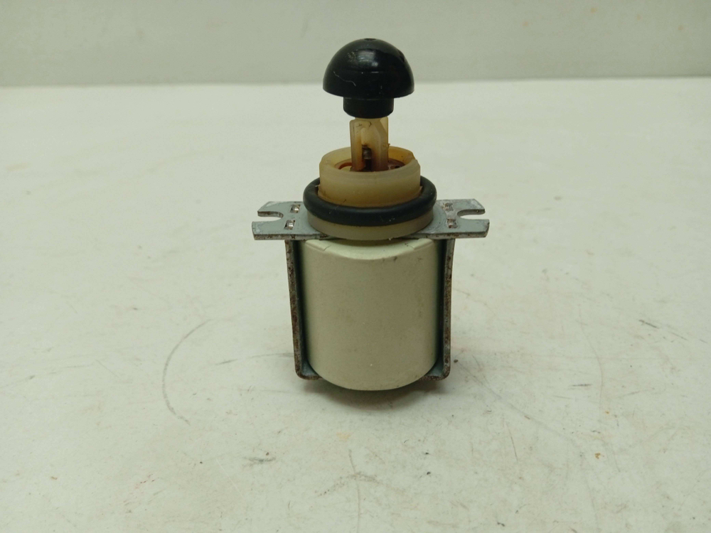 SRV55T03EU/30 ктп17 Клапан грибковый для посудомоечной машины Bosch 90915020501615 б/у