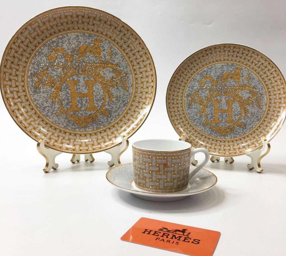 Столовый сервиз Hermes 58 предметов