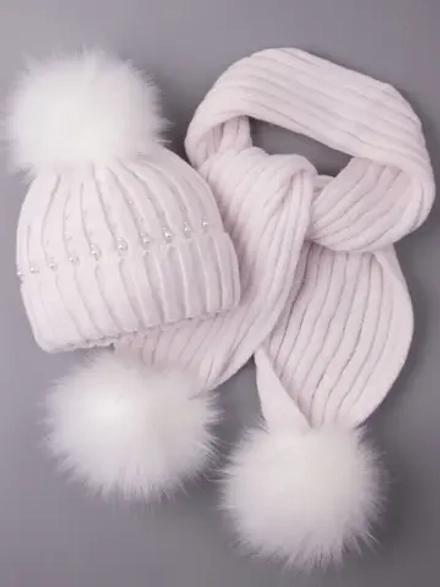 Шапка для девочки зимняя вязаная и шарф