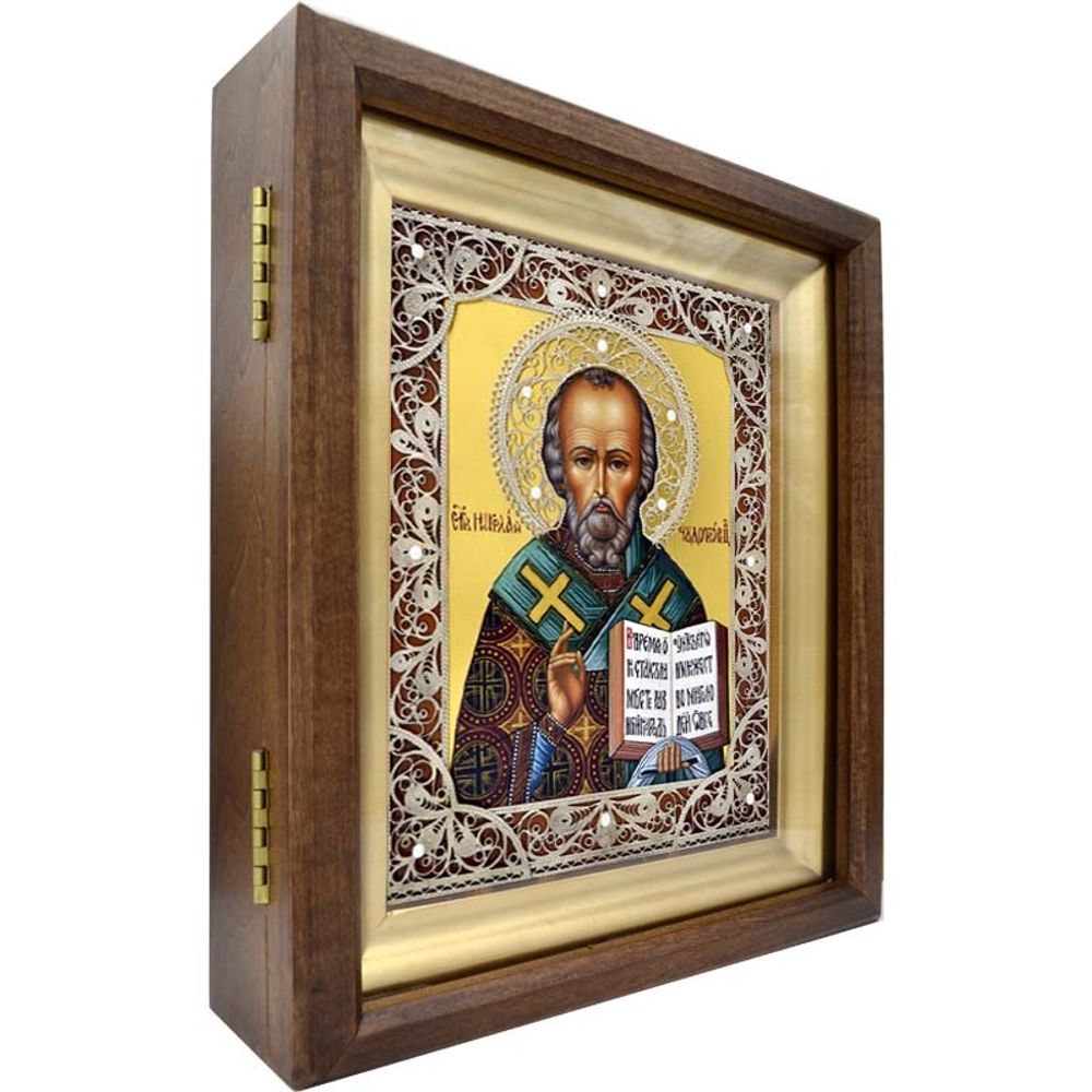 Николай Чудотворец Угодник Божий. Писаная икона с филигранью из серебра и жемчуга.