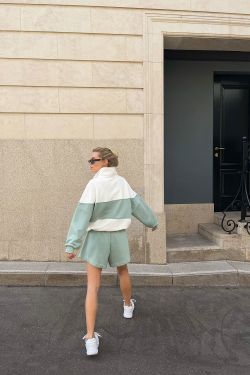 Шорты укороченные в цвете холодная мята