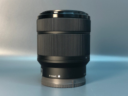 Sony FE 28-70mm f/3.5-5.6 OSS