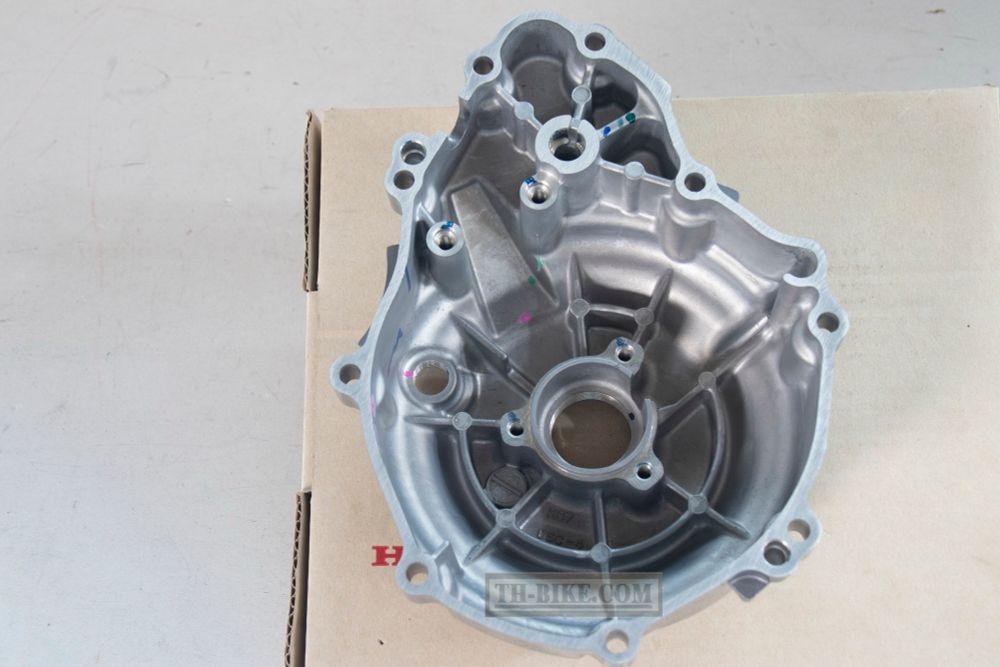 11341-K1T-J10. COVER, L. CRANKCASE