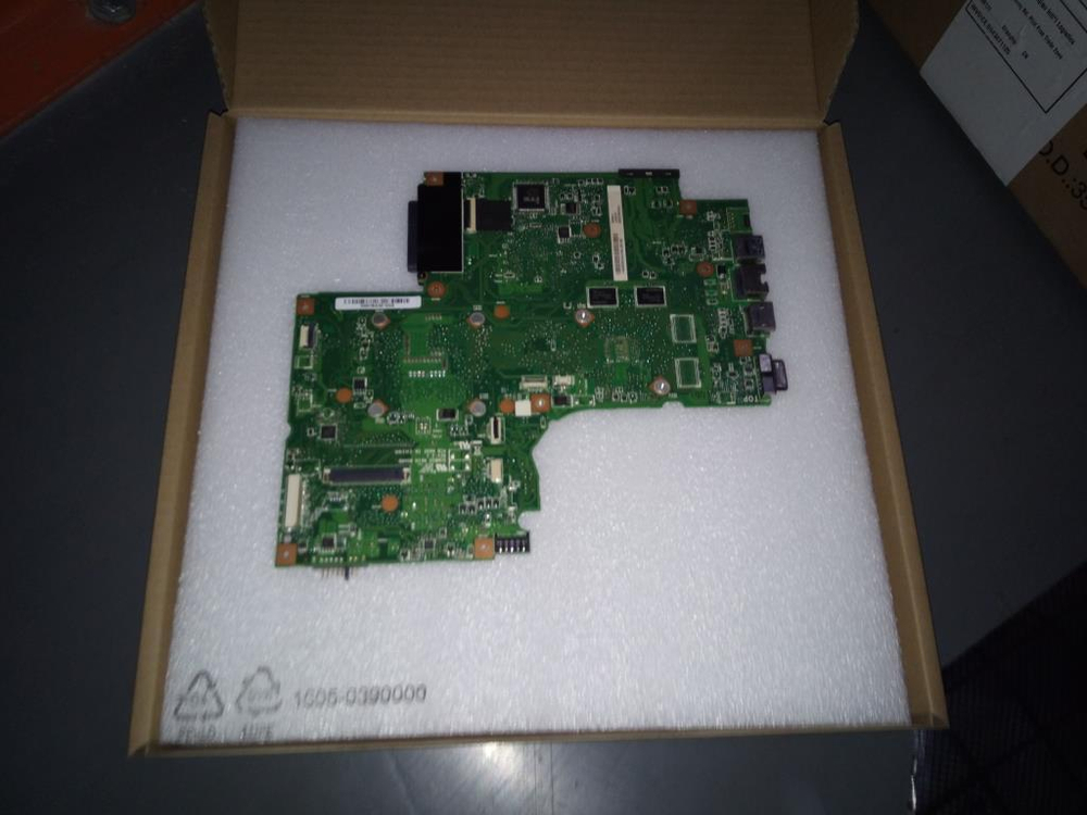 Материнская плата для ноутбука Lenovo IdeaPad G710 BAMBI2 DIS HM86 2G (90004371), оригинал