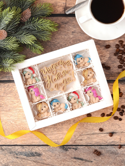 Набор из шоколада "Чудесного Нового Года" с лошадками #6