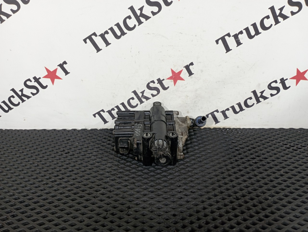 Кран уровня пола главный