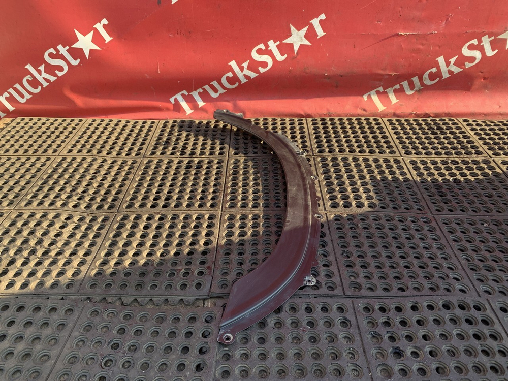 Накладка крыла левого 2021г