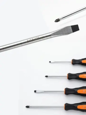Набор отверток PEAK PROF 4 штуки PH2, SL6, PH1, SL3