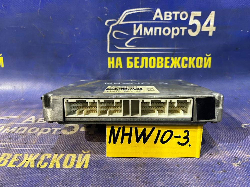 Компьютер двигателя TOYOTA PRIUS 2000