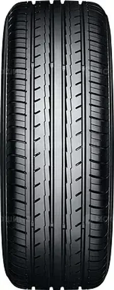 Yokohama Bluearth ES32A 235/45 R17 97V