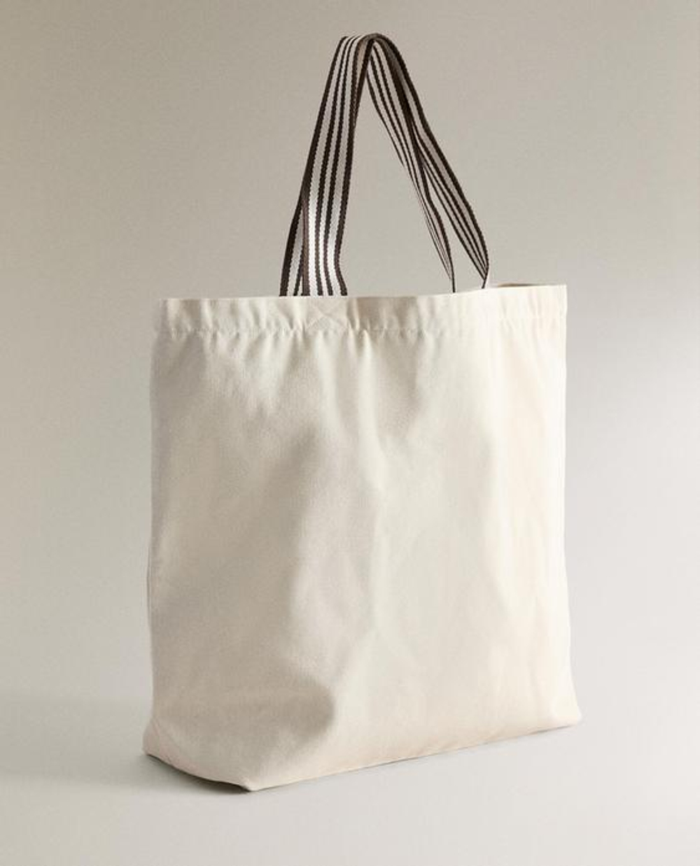 ZARA HOME ДВУСТОРОННЯЯ ПОЛОСАТАЯ ТКАНЕВАЯ СУМКА-ШОППЕР, ЭКРЮ