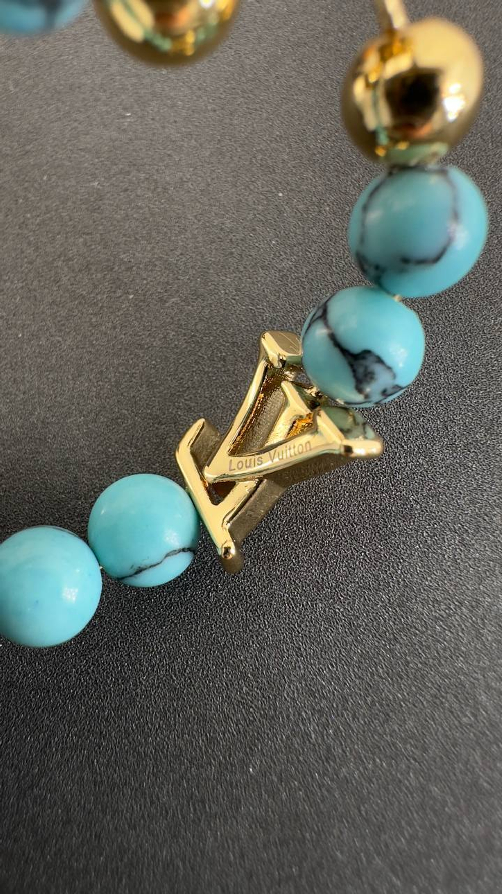 Серьги Louis Vuitton