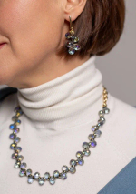 Колье "Деора" серо-голубой чешский хрусталь, оттенок золото