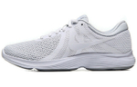 Кроссовки Nike Revolution 4