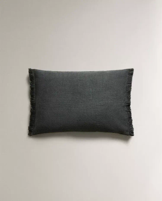 ZARA HOME НАВОЛОЧКА ДЛЯ ДЕКОРАТИВНОЙ ПОДУШКИ С БАХРОМОЙ, ТЕМНО-СИНИЙ