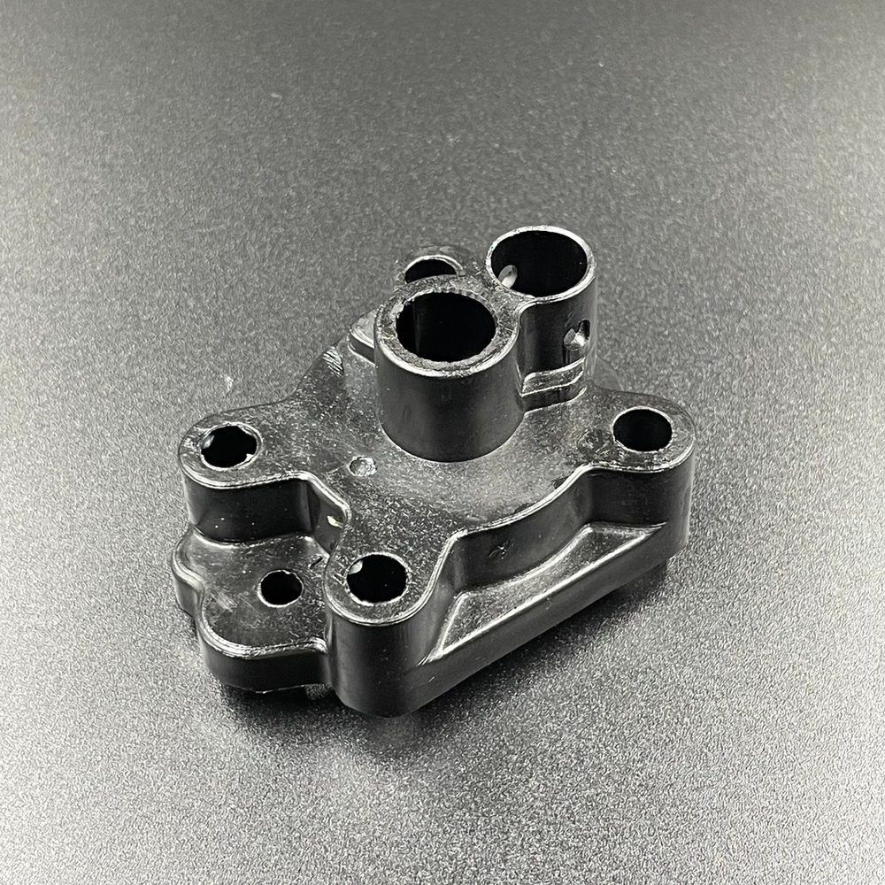 Корпус помпы охлаждения Suzuki DF2.5 (до 2012г.в.) (Suzuki)