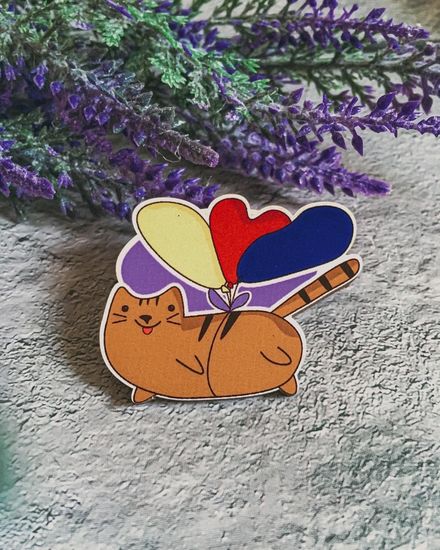 Значок деревянный (брошь)  Cat. Fire Pin