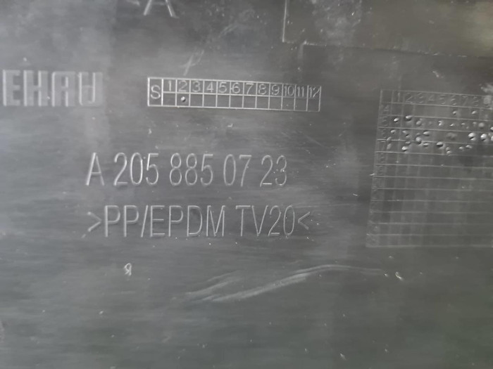 Бампер передний Mercedes C W205 (14-18) (В сборе)