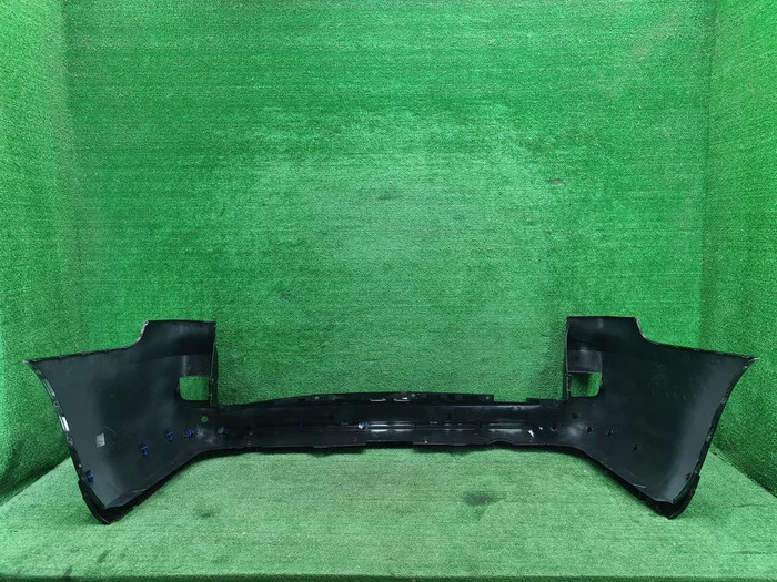 Бампер задний Toyota Land Cruiser 200 (2015-2021)