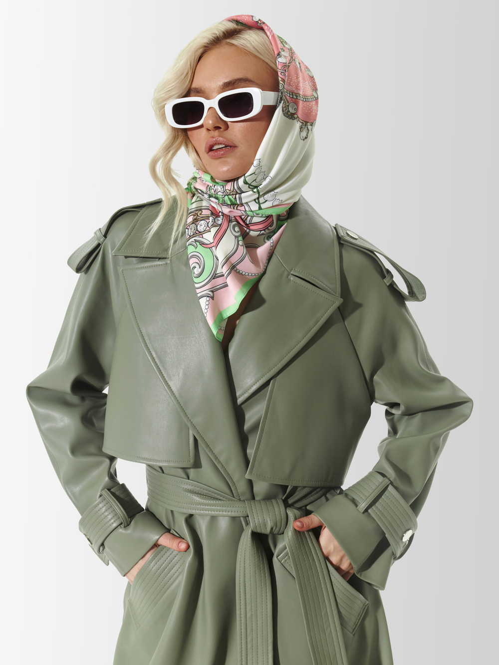 Платок «Яйцо Фаберже Ландыши» розовый