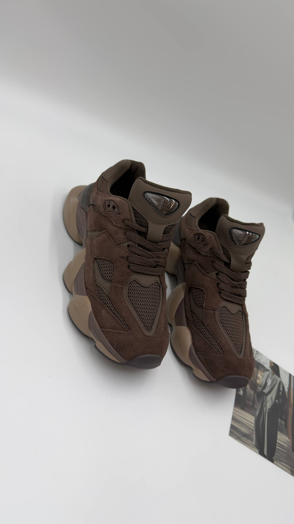 Кроссовки женские натуральная кожа/замша артикул 8888-40 цвет"шоколадный"