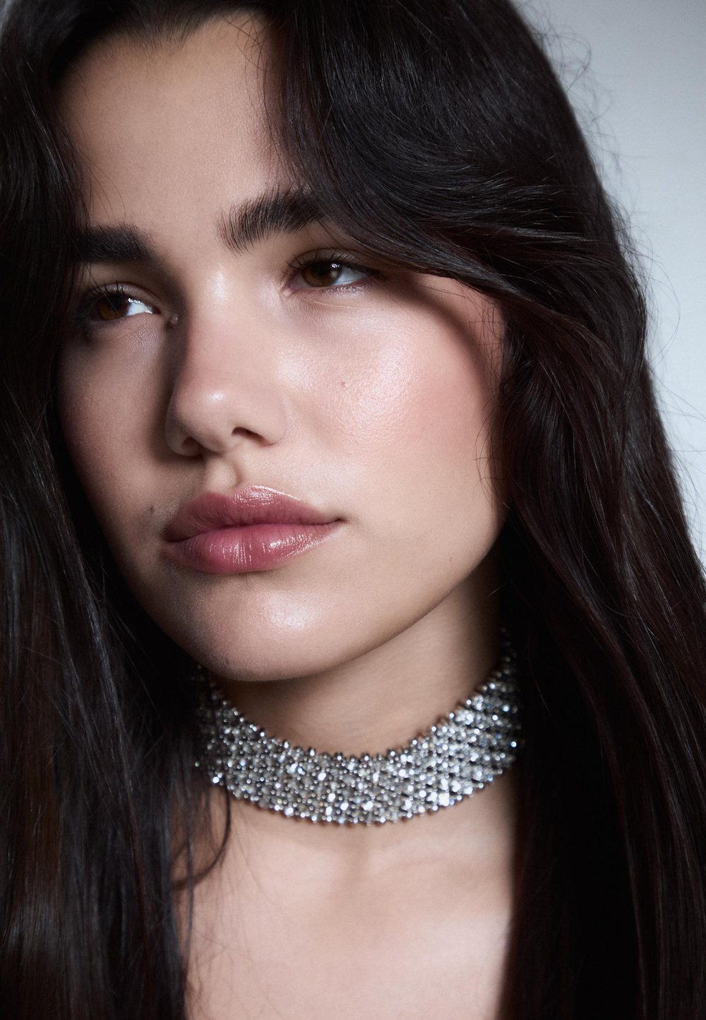 STRADIVARIUS Ожерелье-чокер со стразами, серый