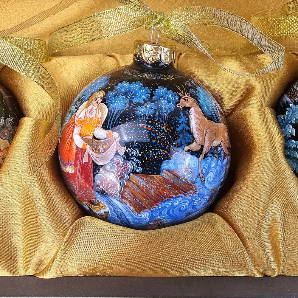 Набор из 3-х ёлочных шаров  "Сказки" с росписью Палех