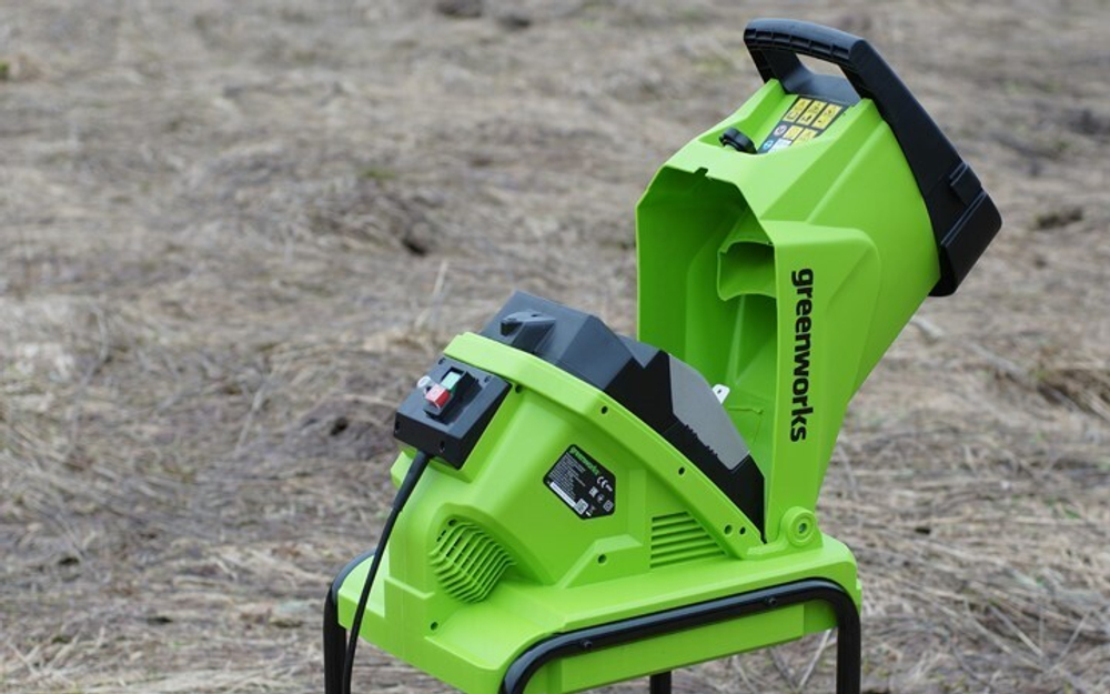 Измельчитель садовый Greenworks GACSB  электрический
