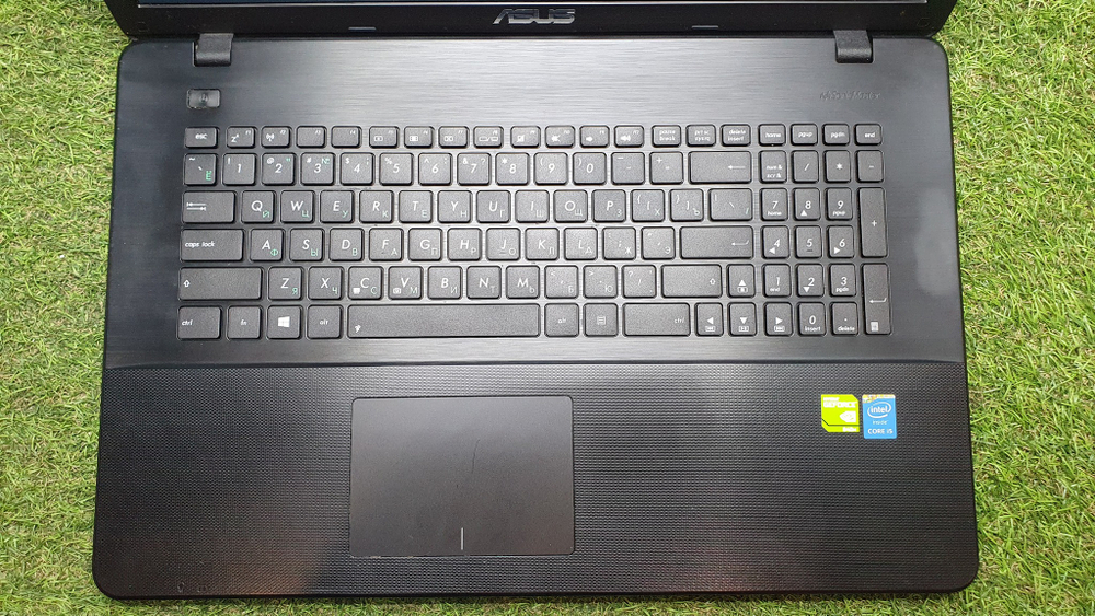 Ноутбук ASUS i5-5/4Gb/940M 2Gb/X751L X751LB-TY201T/Windows 10