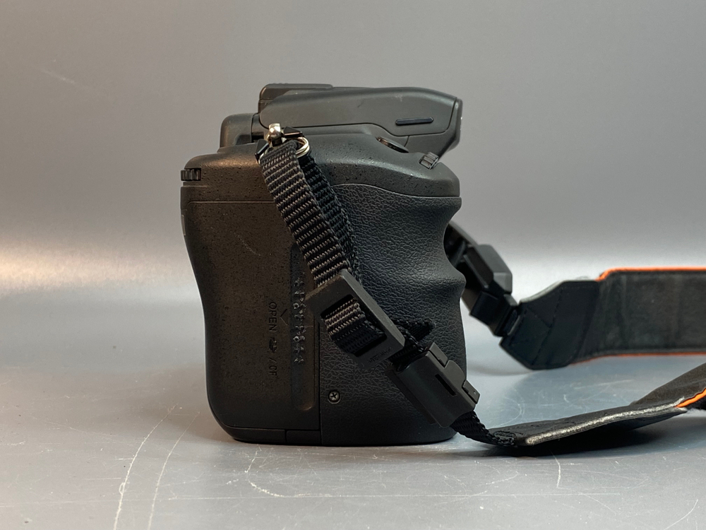 Sony A700 Kit DT 18-70mm