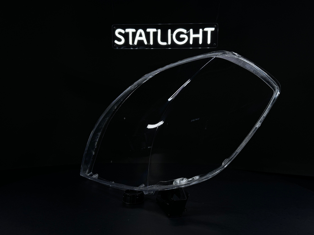 Левое стекло фары Nissan Teana 2003-2005