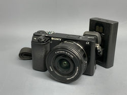 Sony A6100 kit 16-50mm 11.000 кадров