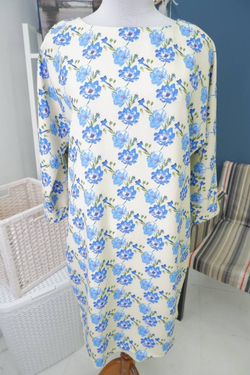 Платье DENIZA с цветами 48 размер, новое