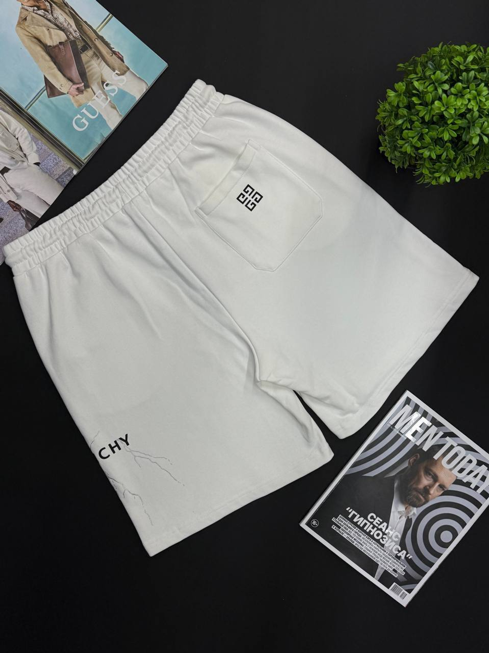 Шорты Givenchy