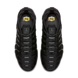 Nike Air VaporMax Plus Triple Black