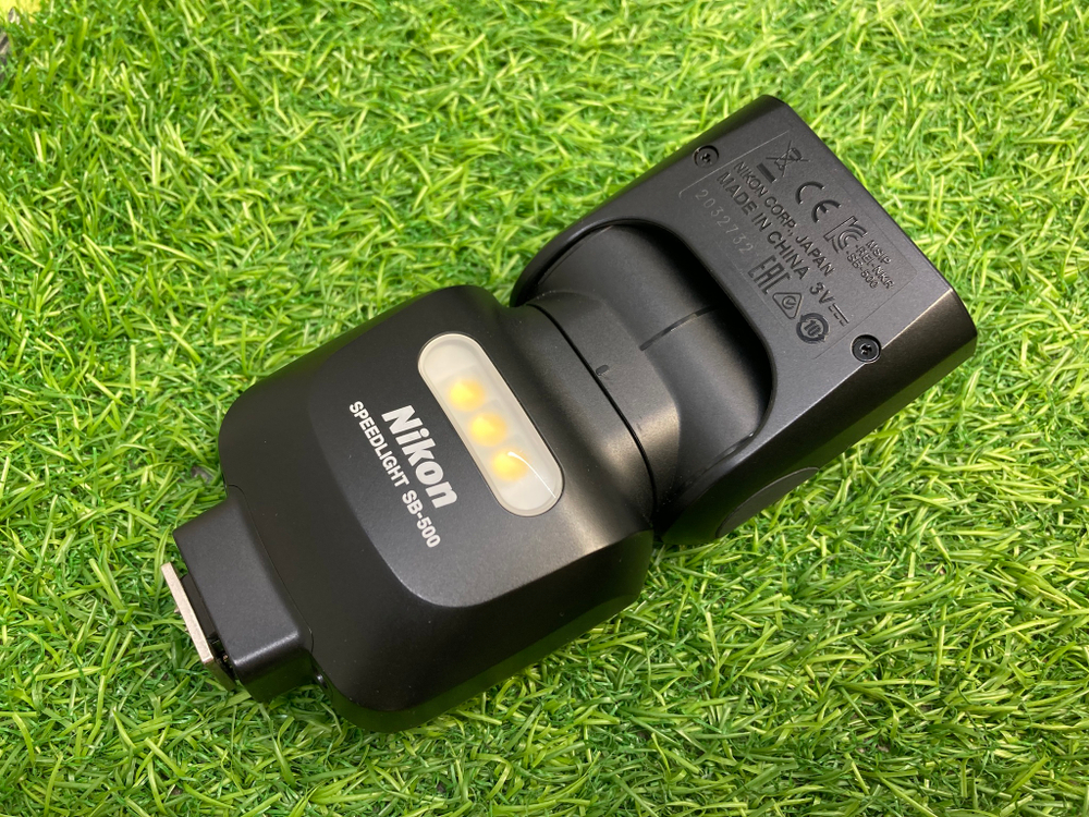 Nikon Speedlight SB-500