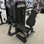 U3002D-JZ Разгибание ног сидя. Стек 135 кг