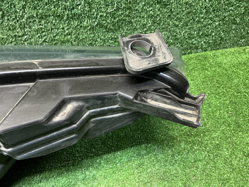 Фара левая Maserati Levante (2020-2024) LED